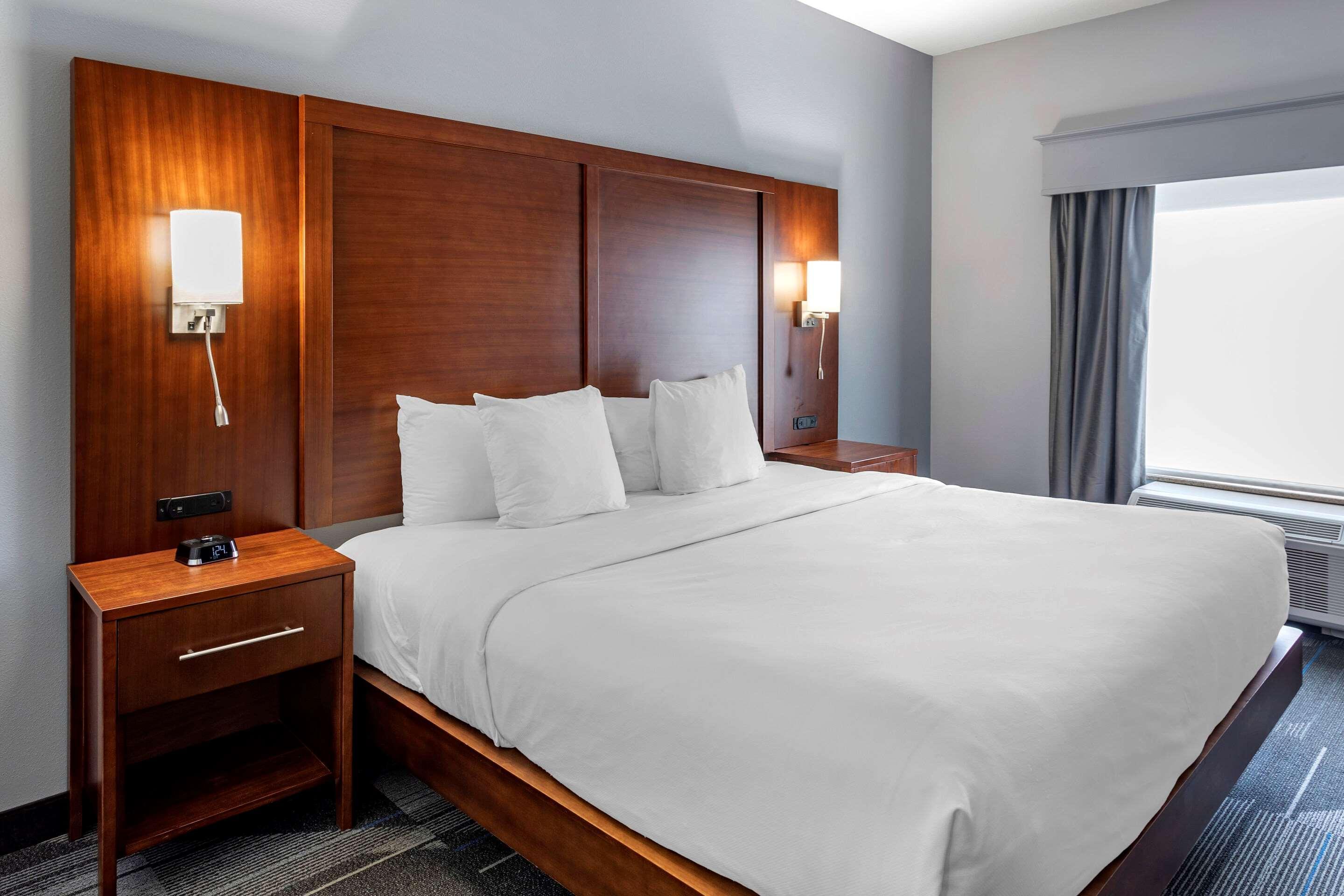 Comfort Suites Olive Branch - Memphis South Экстерьер фото