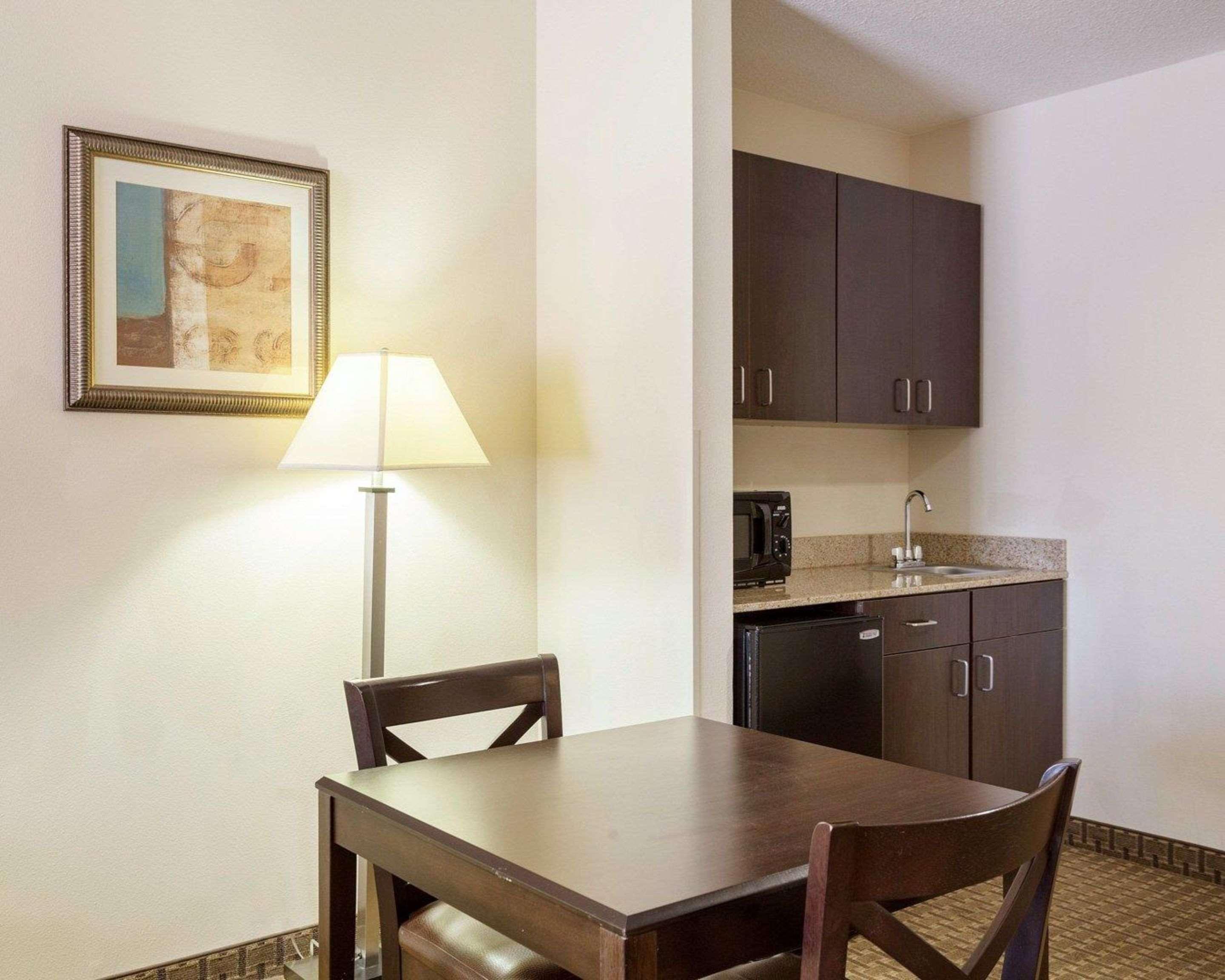 Comfort Suites Olive Branch - Memphis South Экстерьер фото