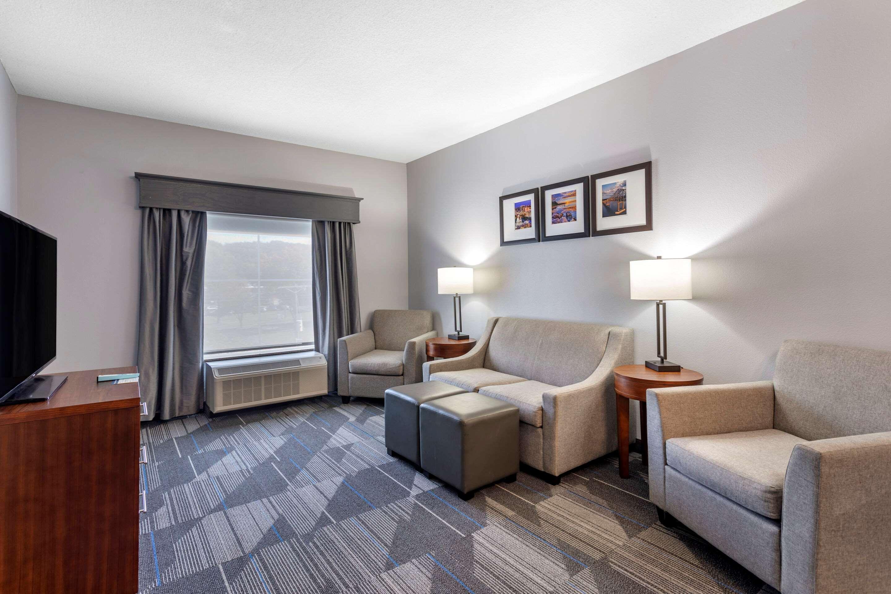 Comfort Suites Olive Branch - Memphis South Экстерьер фото