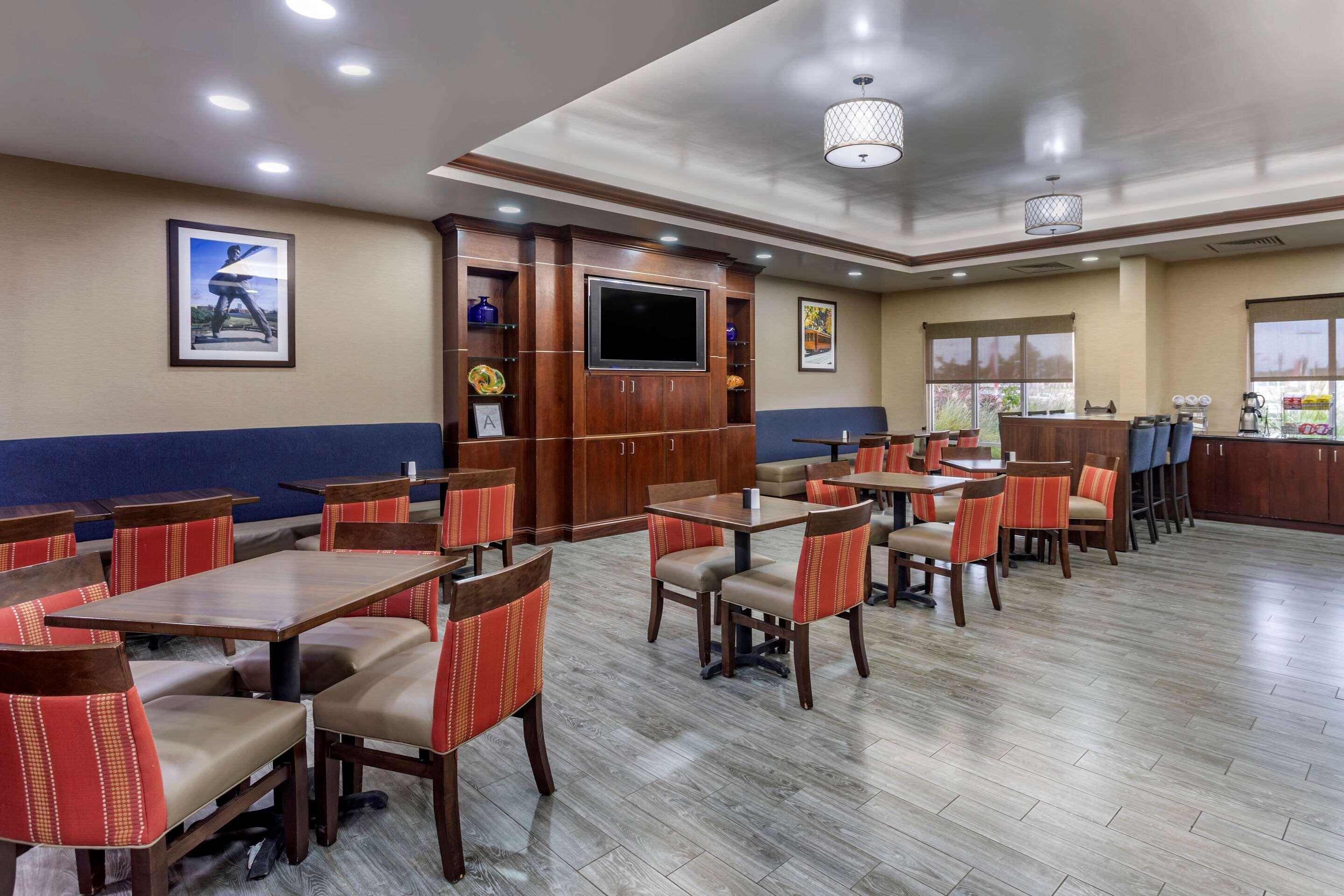 Comfort Suites Olive Branch - Memphis South Экстерьер фото