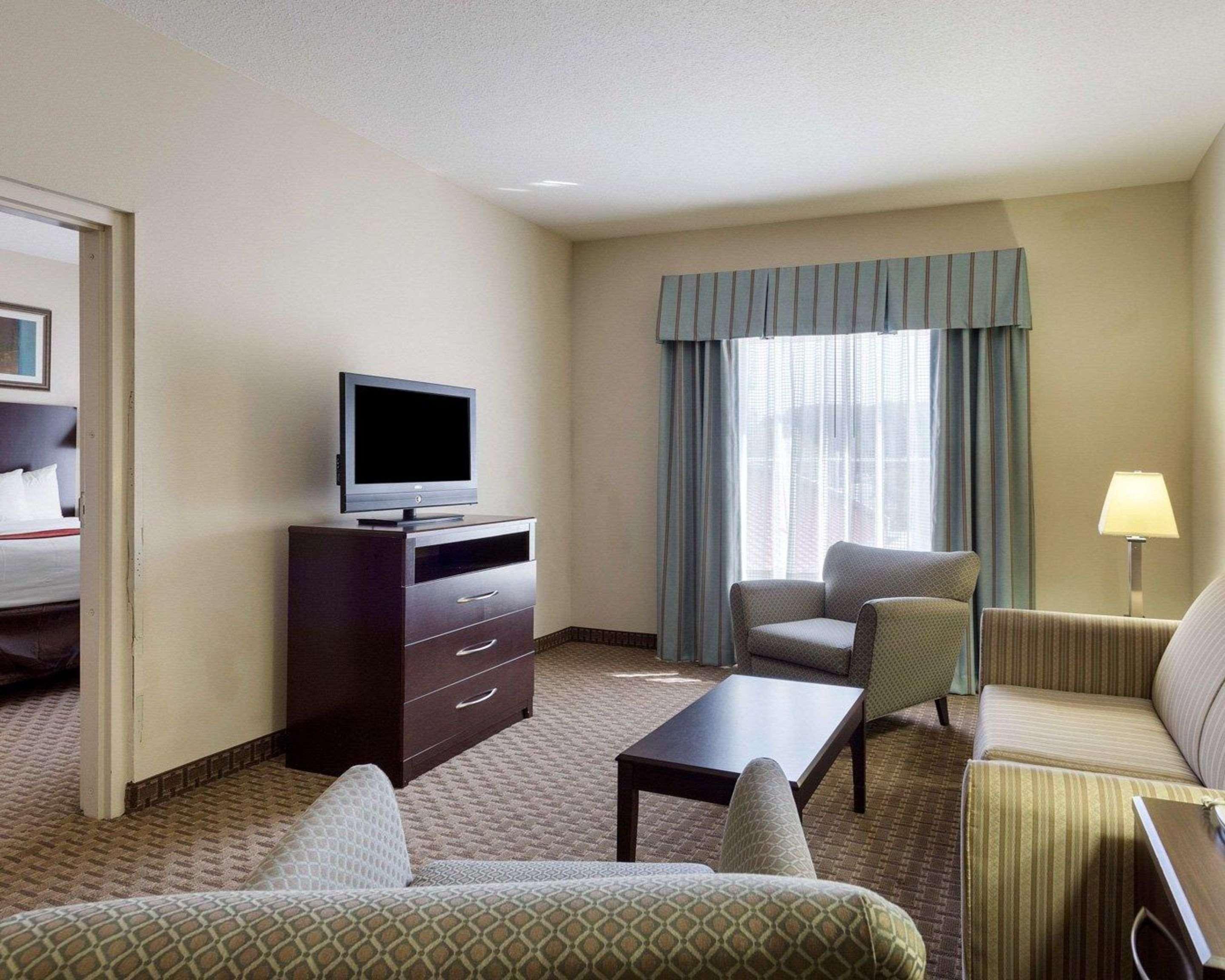 Comfort Suites Olive Branch - Memphis South Экстерьер фото