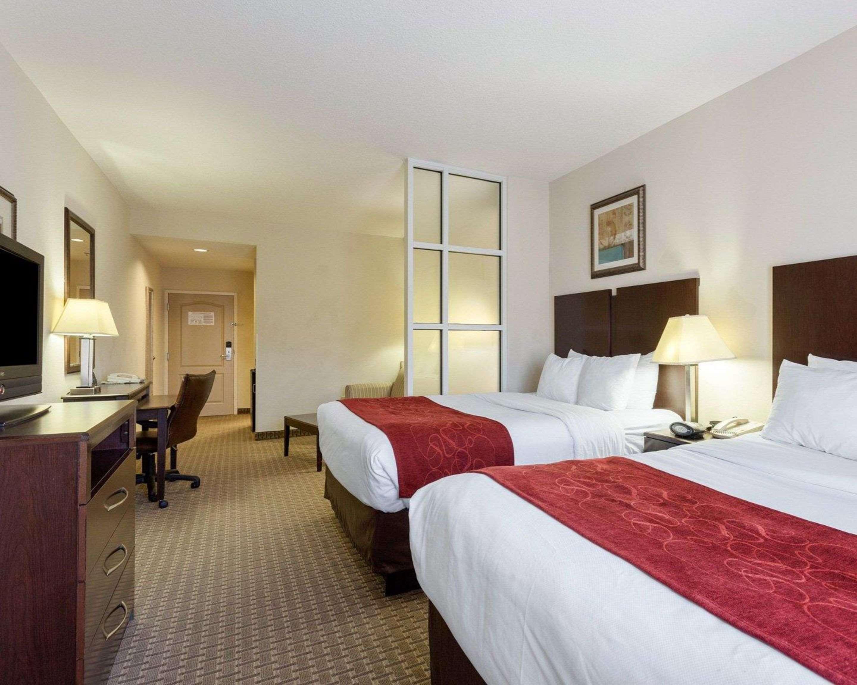 Comfort Suites Olive Branch - Memphis South Экстерьер фото