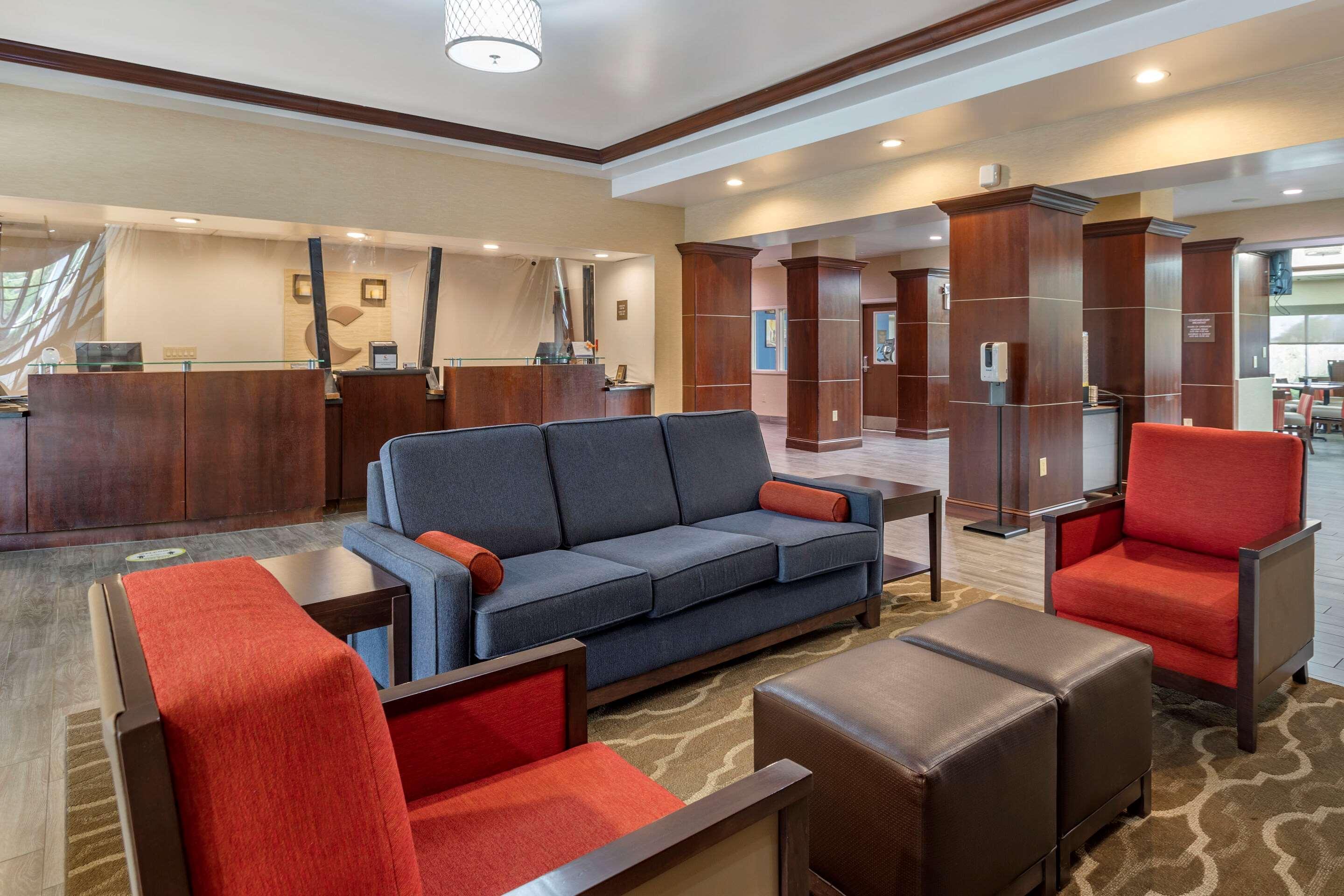 Comfort Suites Olive Branch - Memphis South Экстерьер фото