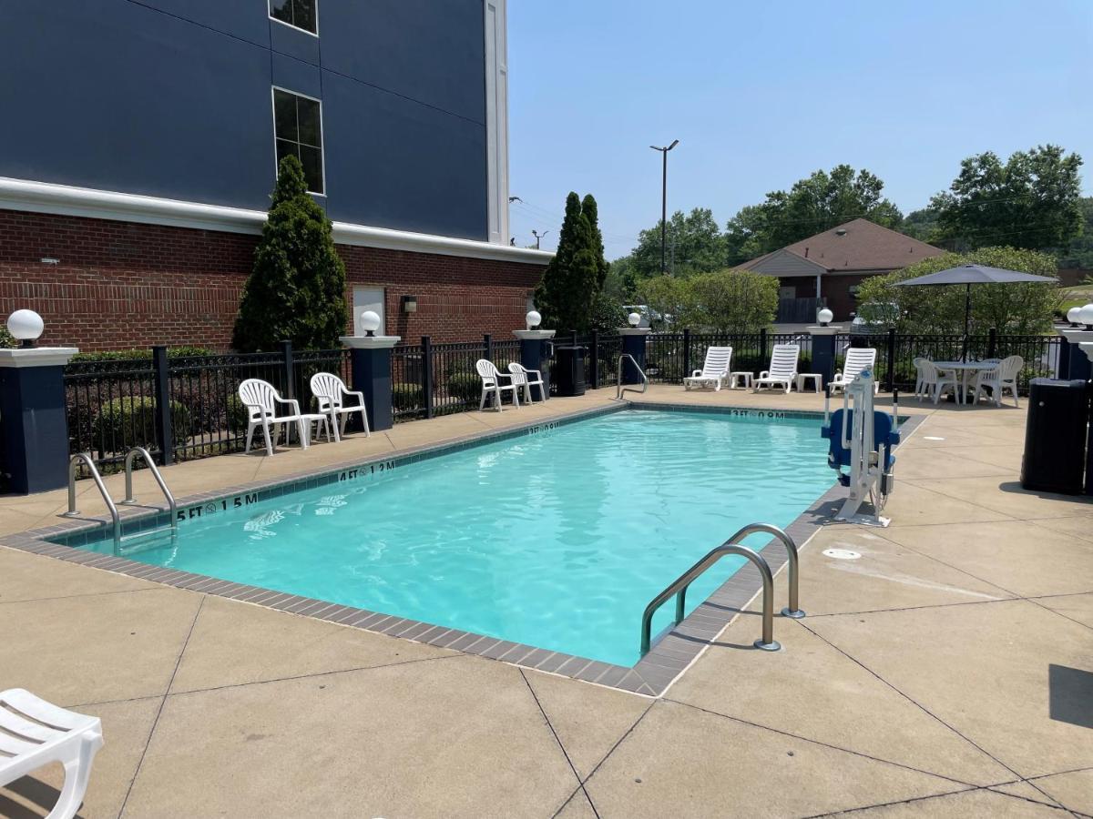 Comfort Suites Olive Branch - Memphis South Экстерьер фото